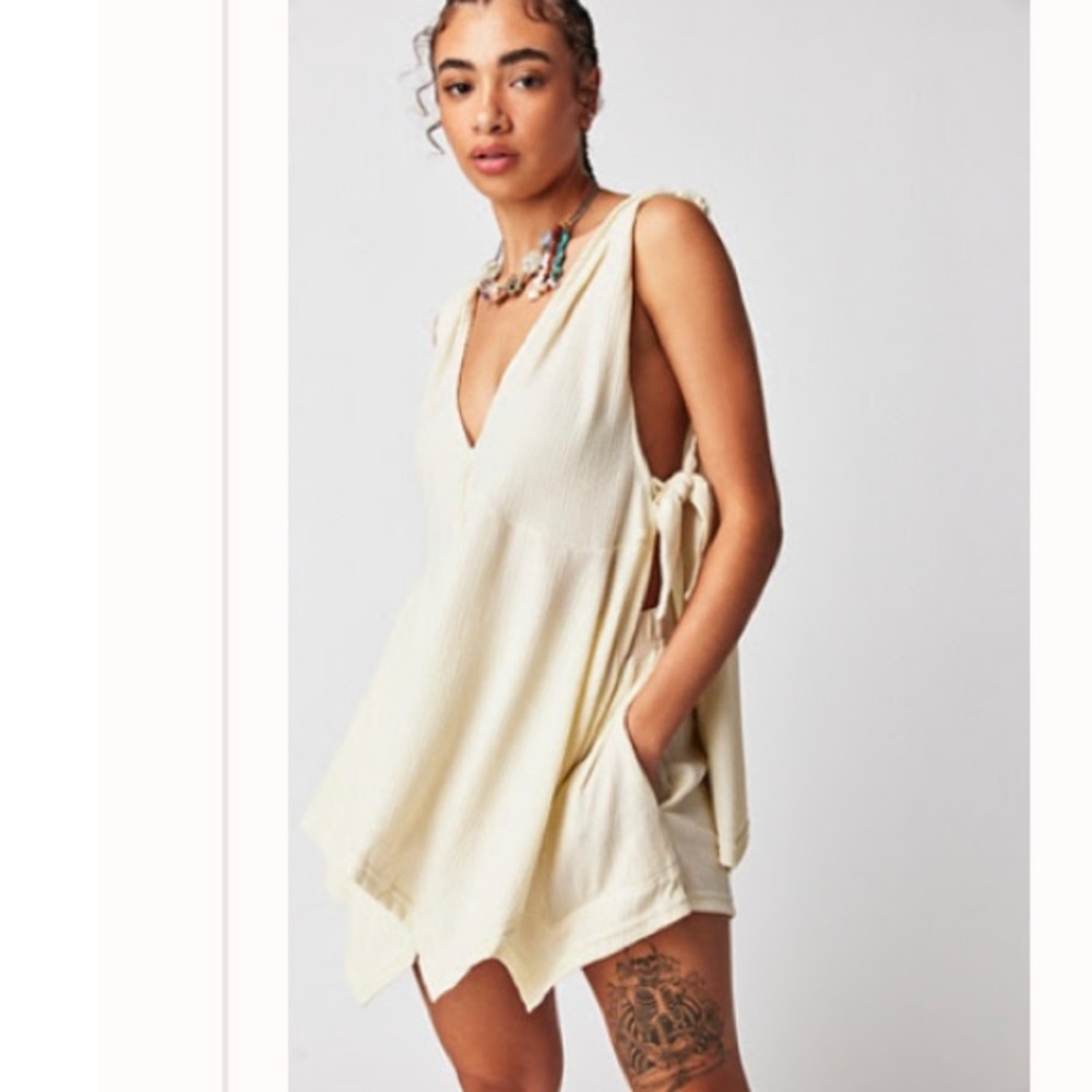 FREE PEOPLE•Bliss Set in Cream